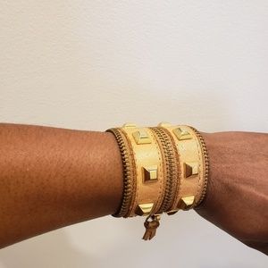 Rocker cuff